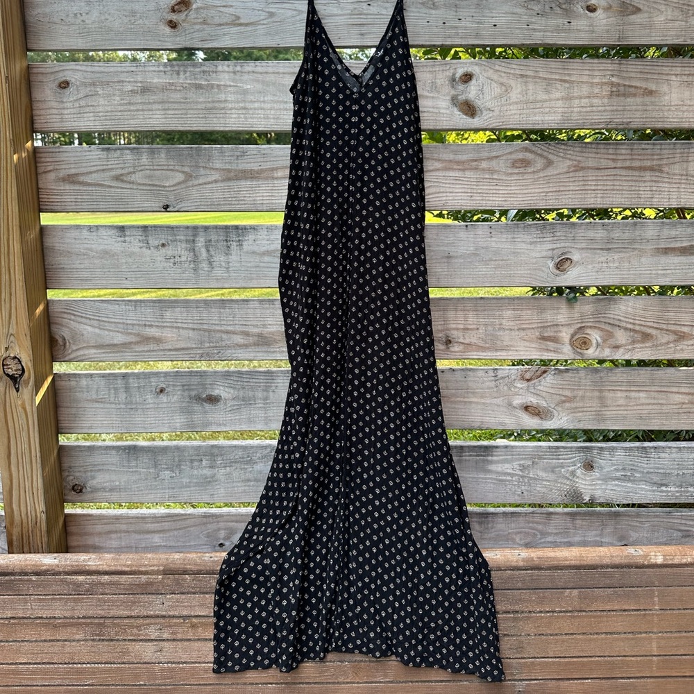 Lulu’s Strappy Maxi Dress